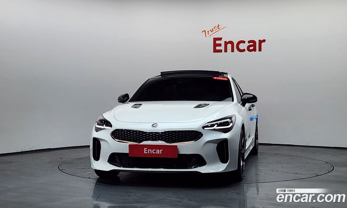 Kia Stinger фото 2