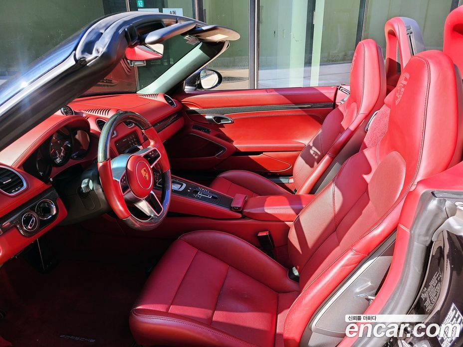Porsche 718 Boxster фото 4