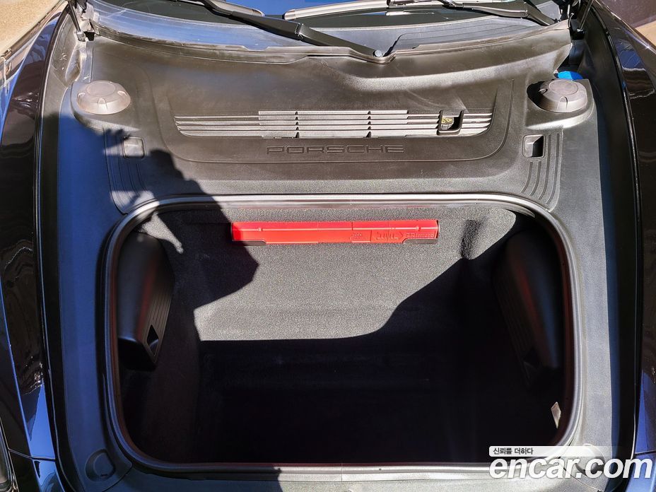 Porsche 718 Boxster фото 18