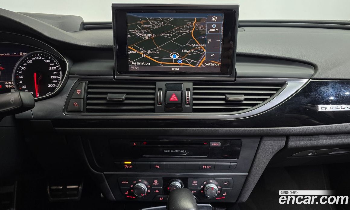 Audi A6 (C7) фото 14