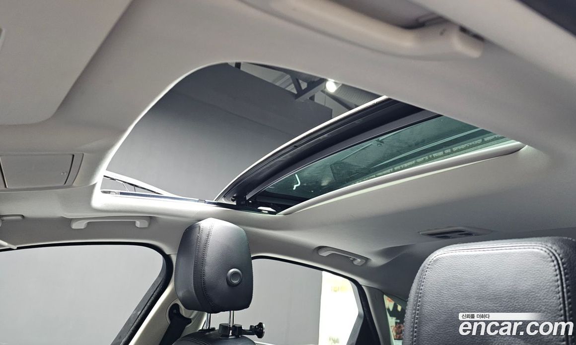 Jaguar XF (X260) фото 19
