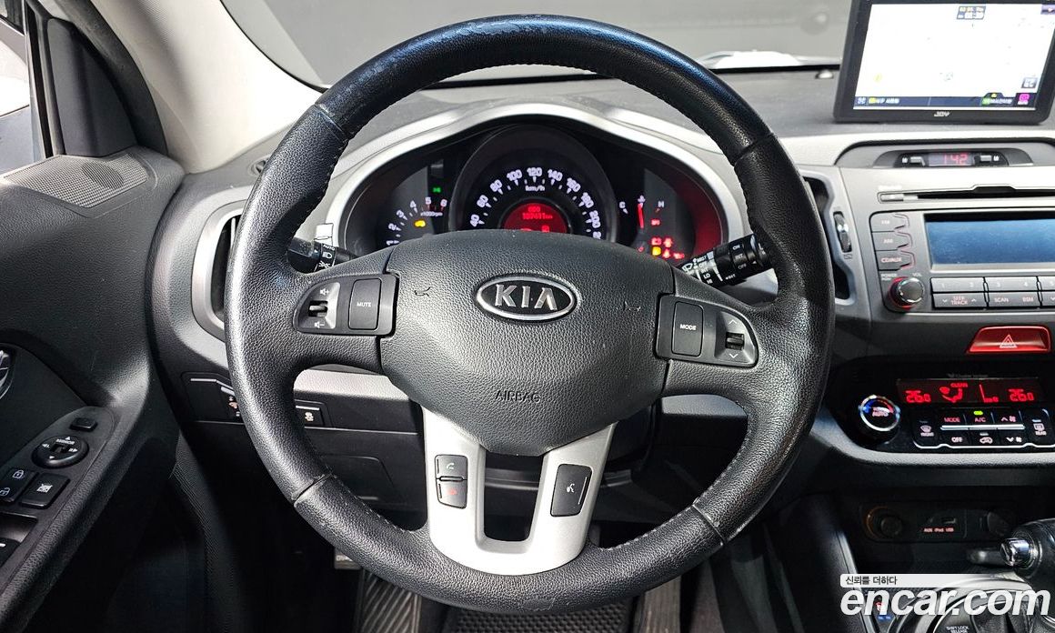 Kia Sportage 3rd Gen фото 14
