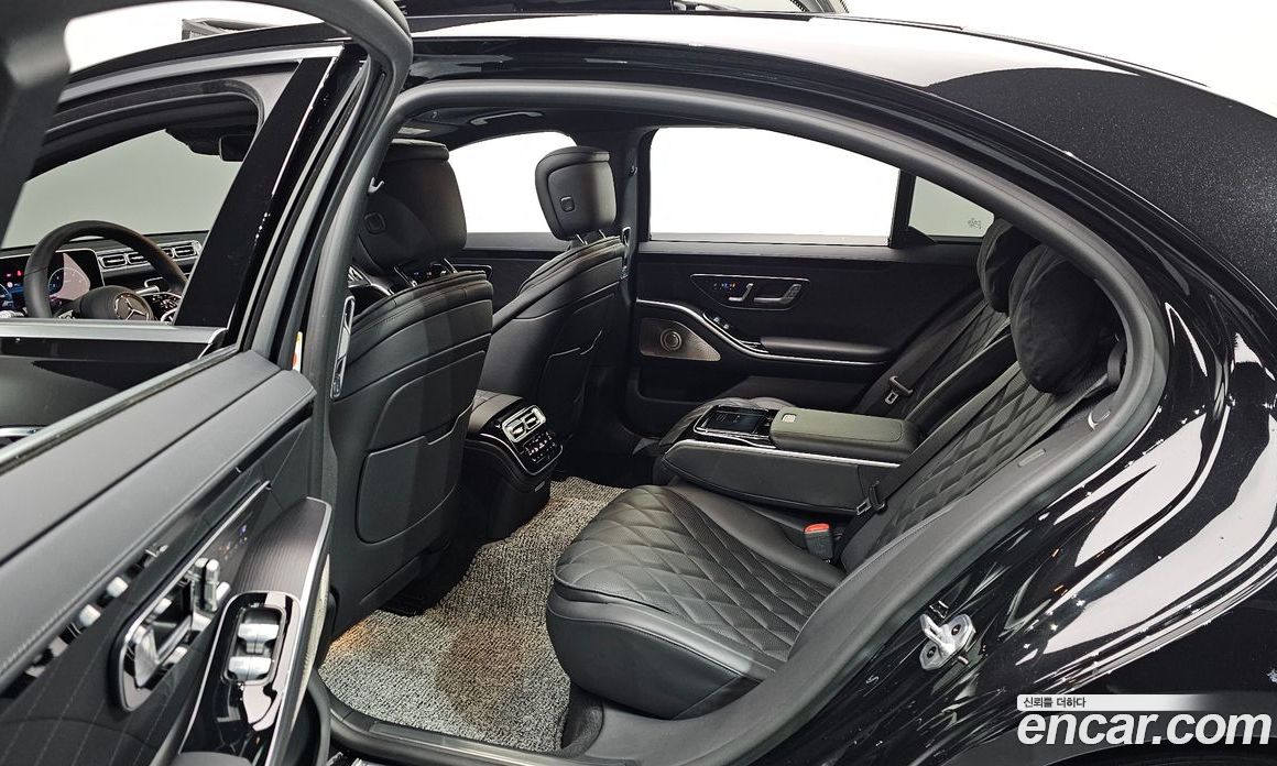 Mercedes-Benz S-Class W223 фото 16