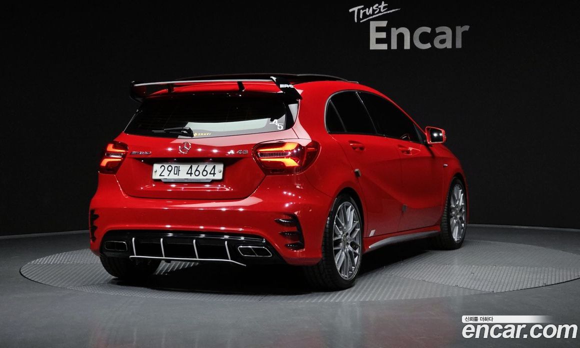 Mercedes-Benz A-Class W176 фото 2