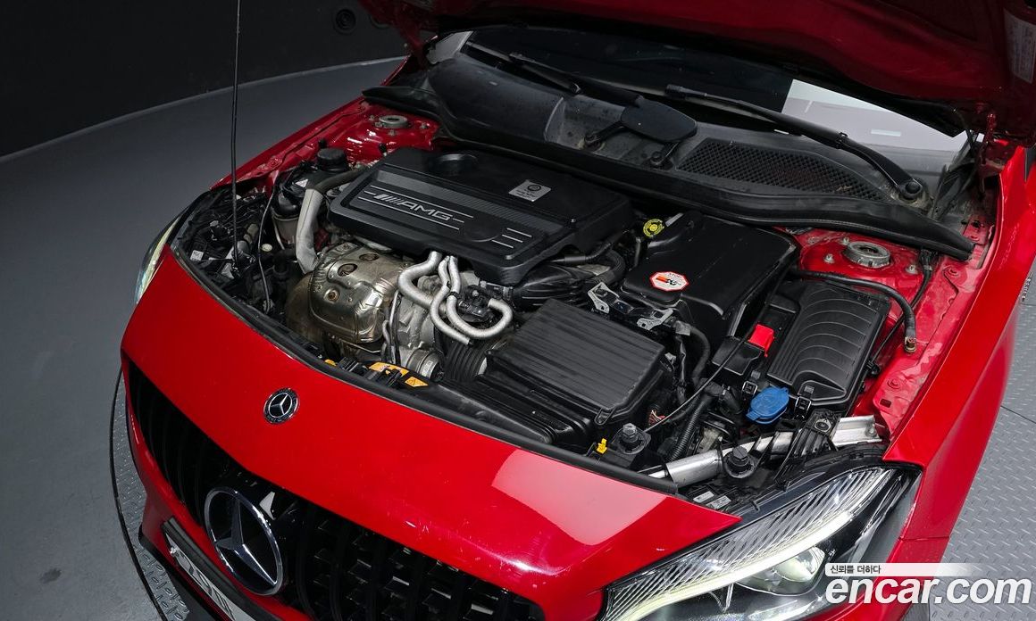 Mercedes-Benz A-Class W176 фото 6