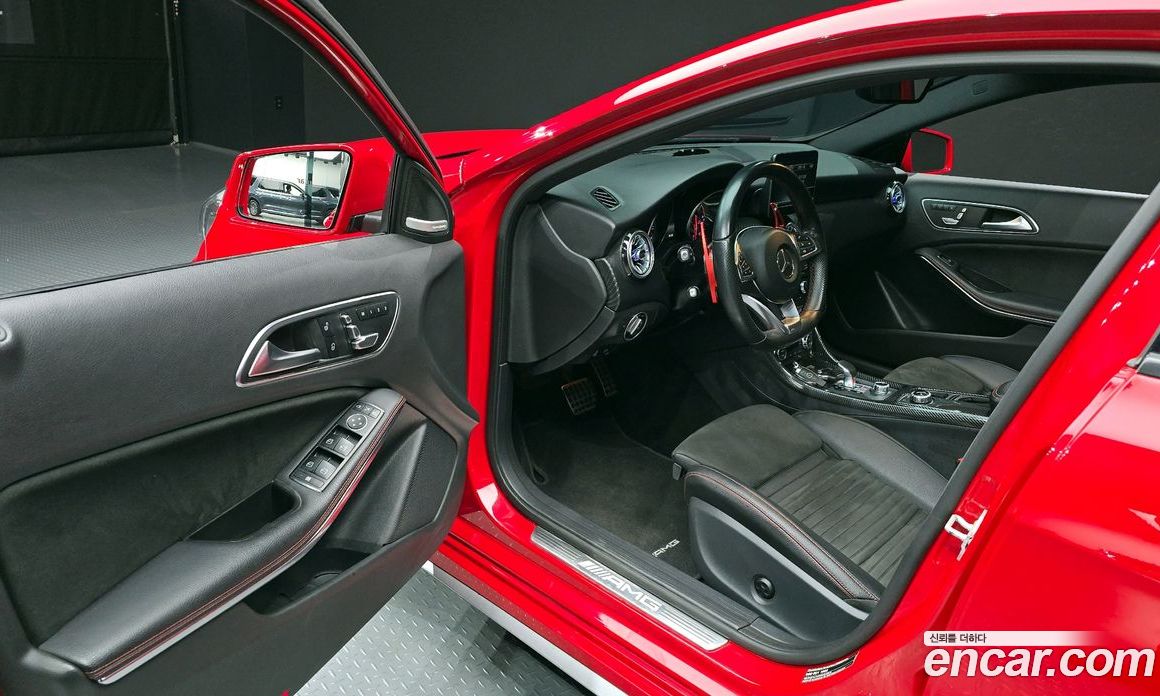 Mercedes-Benz A-Class W176 фото 10