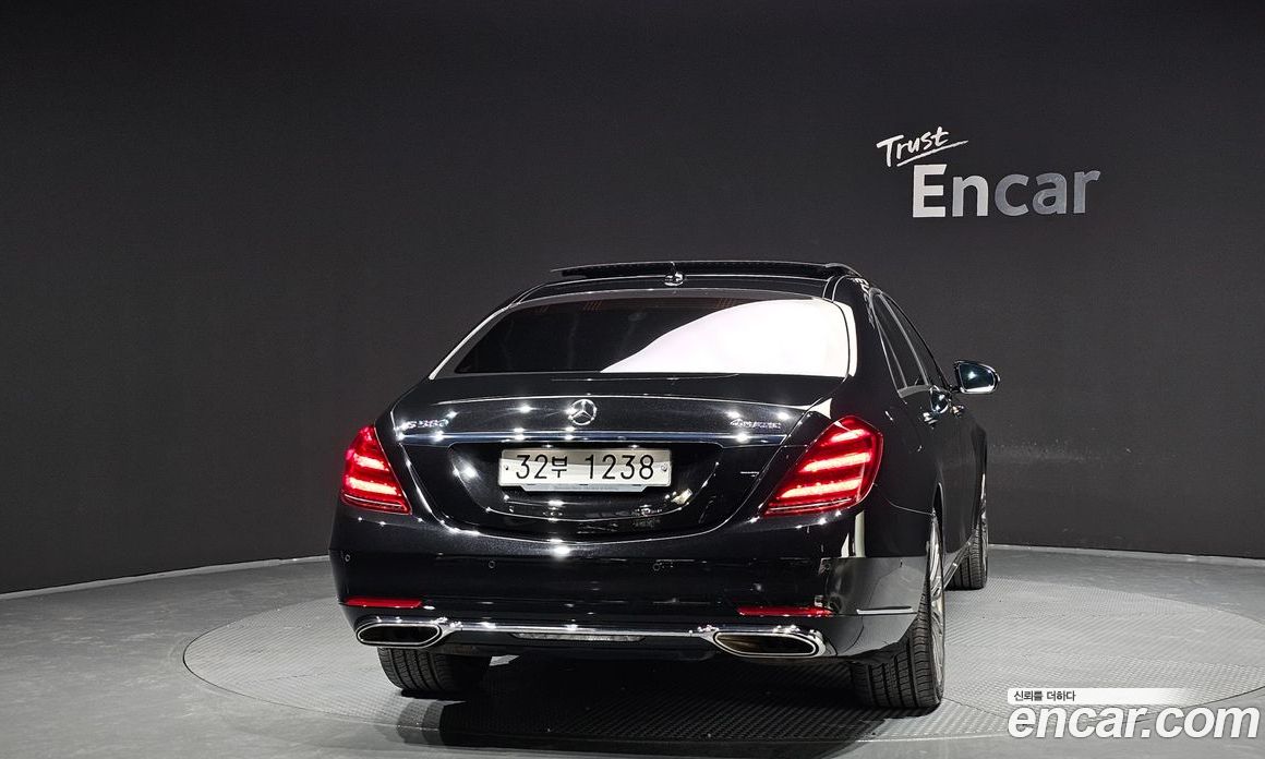 Mercedes-Benz S-Class W222 фото 4
