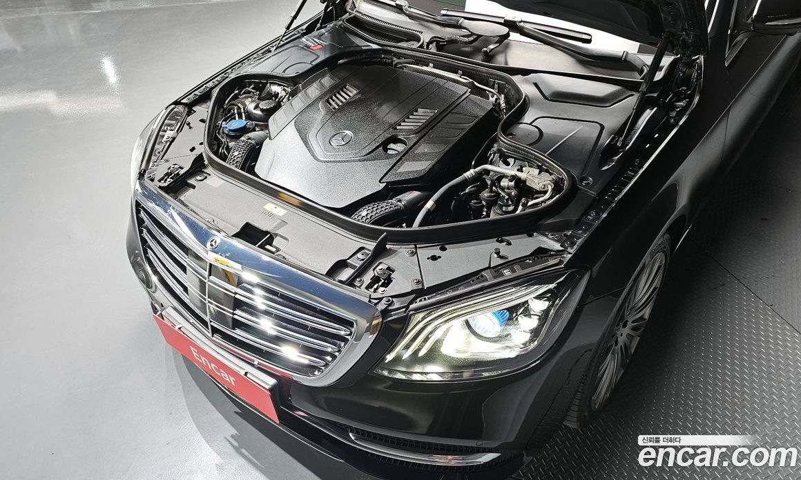 Mercedes-Benz S-Class W222 фото 6