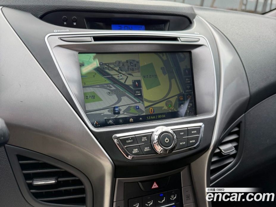 Hyundai Avante (MD) фото 11