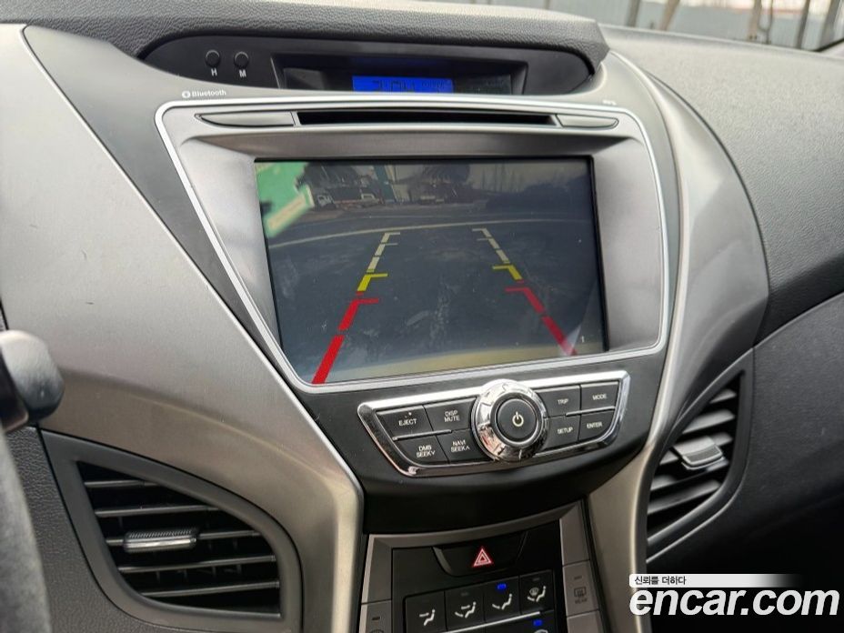 Hyundai Avante (MD) фото 12
