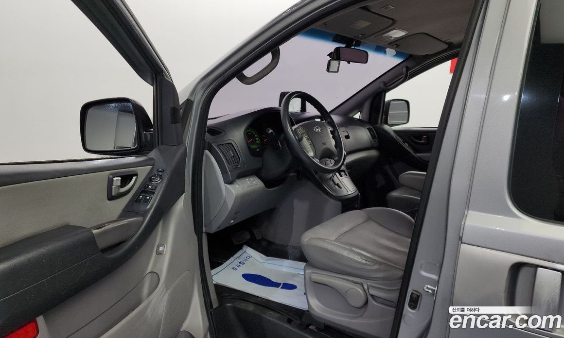 Hyundai Grand Starex фото 10