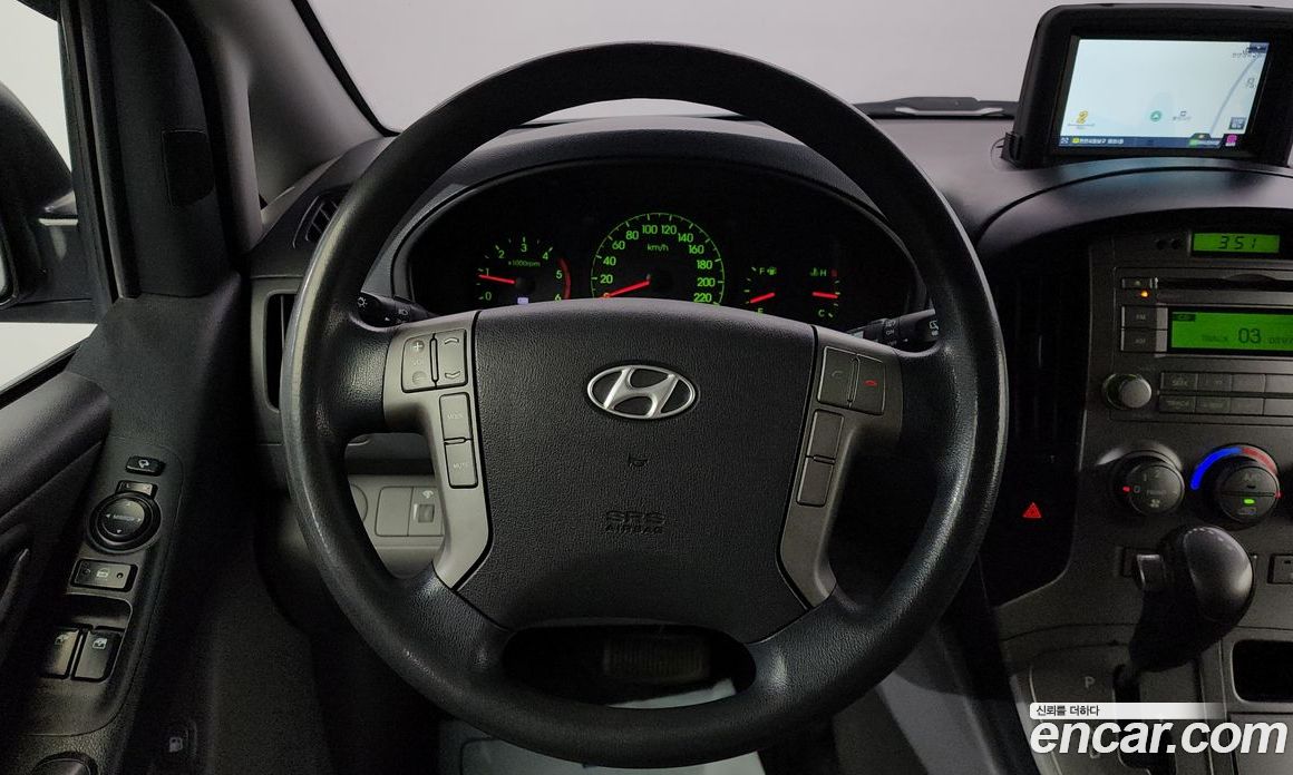 Hyundai Grand Starex фото 15