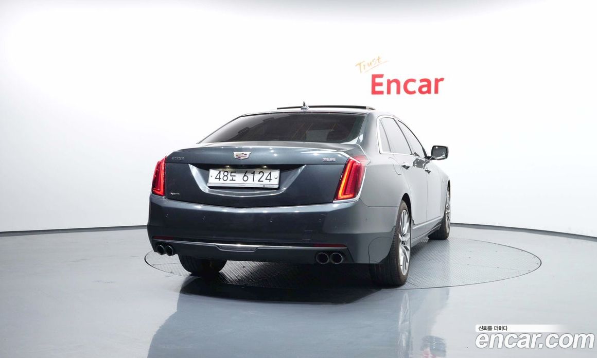Cadillac CT6 фото 4