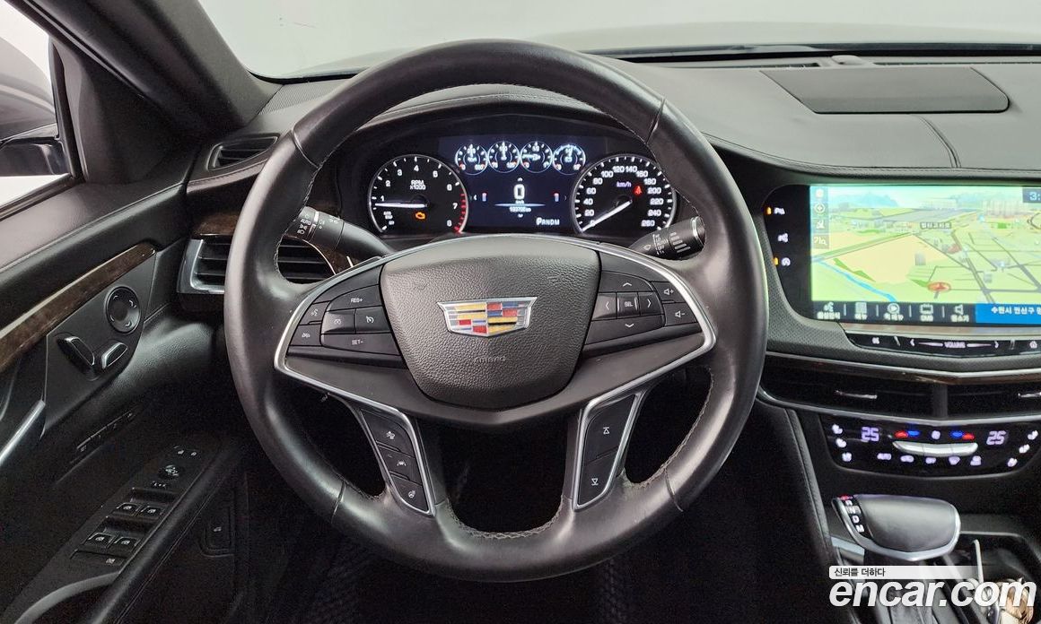 Cadillac CT6 фото 13