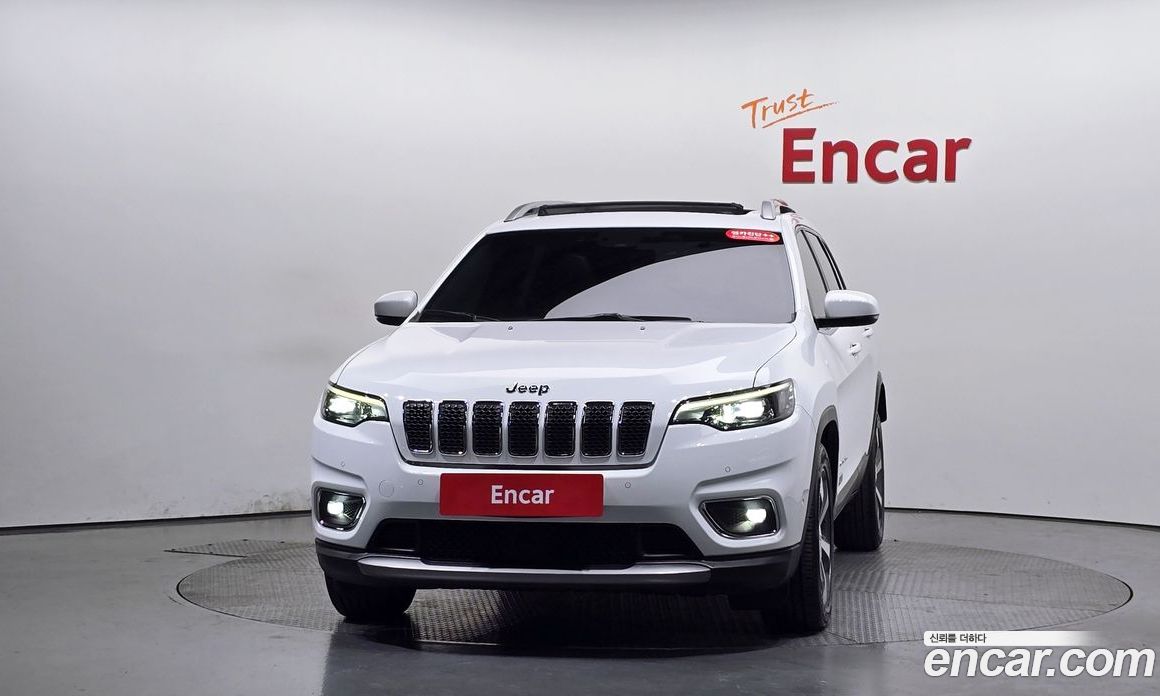 Jeep Cherokee (KL) фото 2