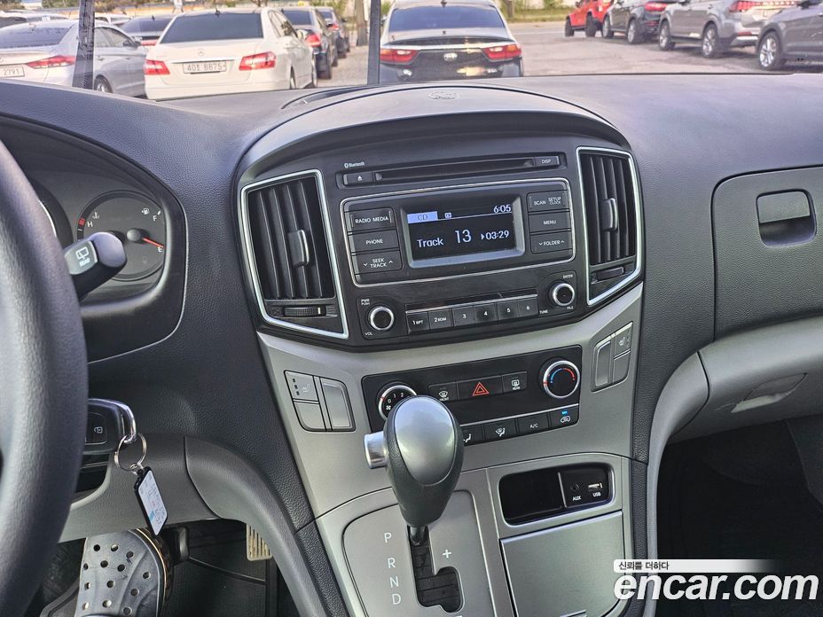 Hyundai Grand Starex фото 11