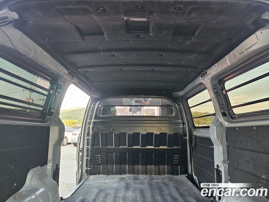 Hyundai Grand Starex фото 17