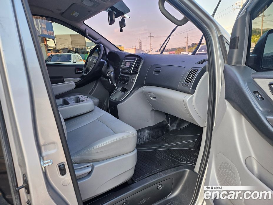 Hyundai Grand Starex фото 19