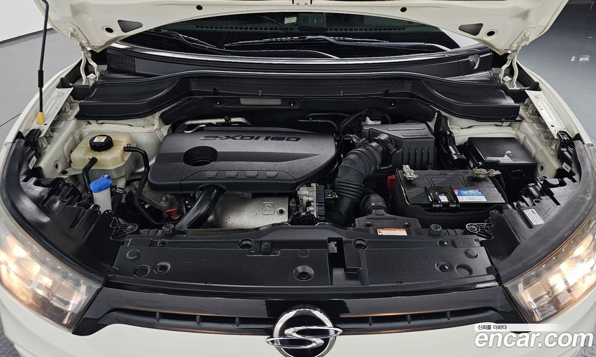SsangYong (KG Mobility) Tivoli фото 5