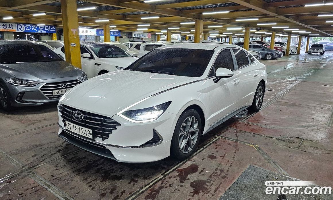 Hyundai Sonata (DN8) з Кореї