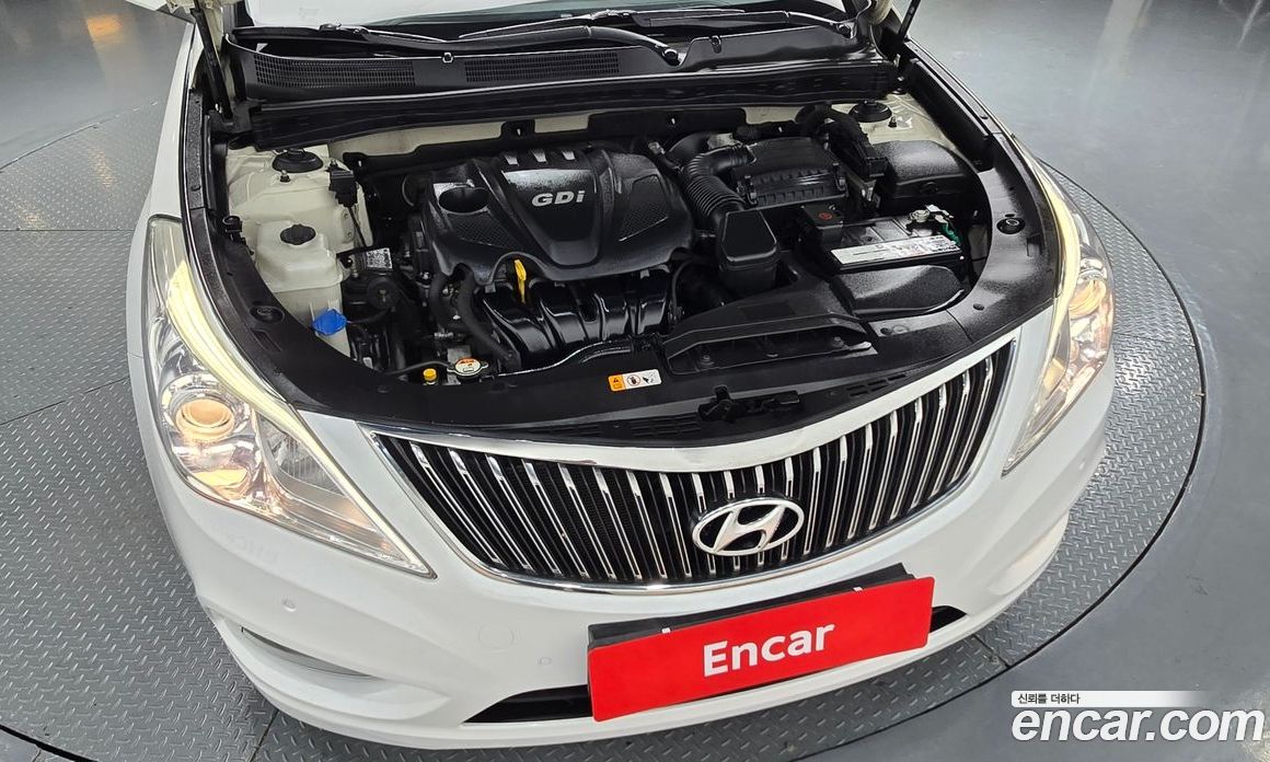 Hyundai Grandeur (HG) фото 6
