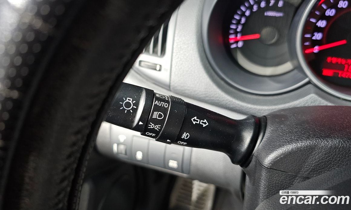 Kia Forte Koup фото 14