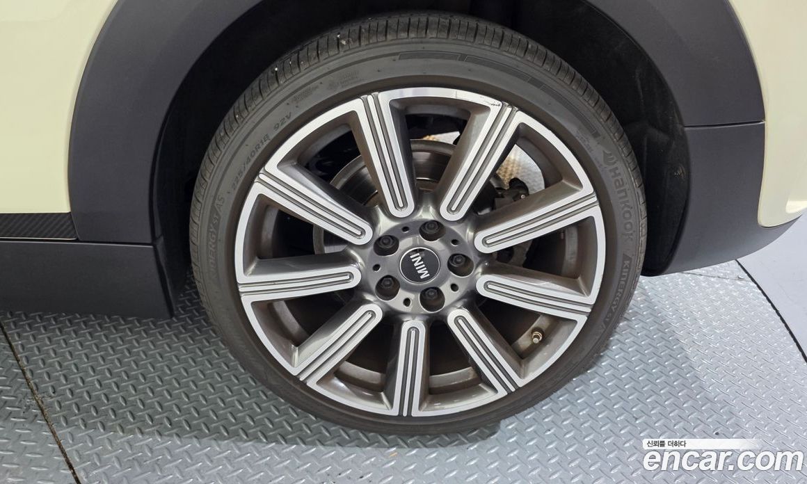 Mini Cooper Clubman S фото 21