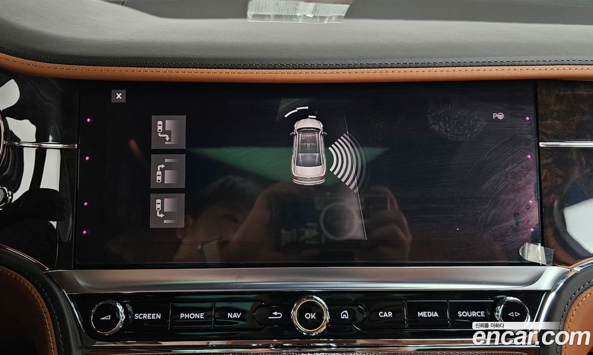 Bentley Flying Spur 3rd Gen фото 36