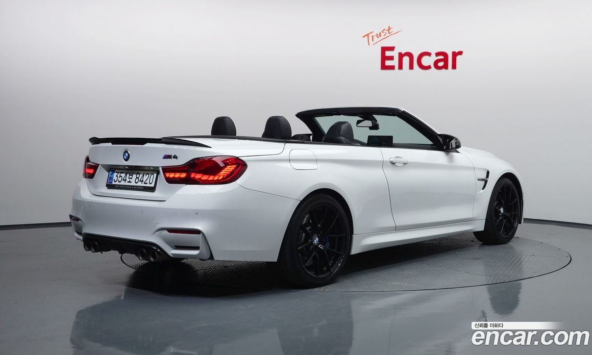 BMW M4 (F82) фото 2