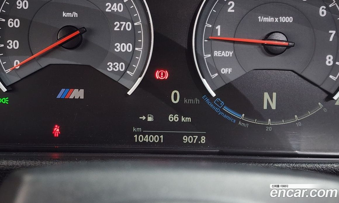 BMW M4 (F82) фото 16