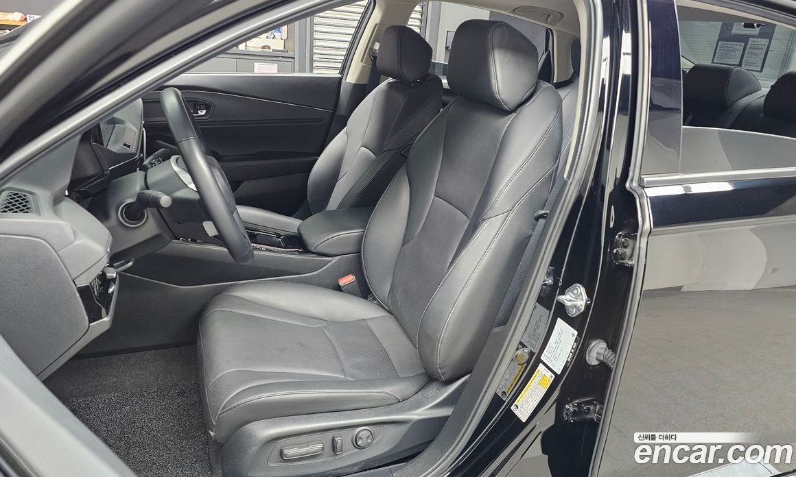 Honda Accord 11th Gen фото 16