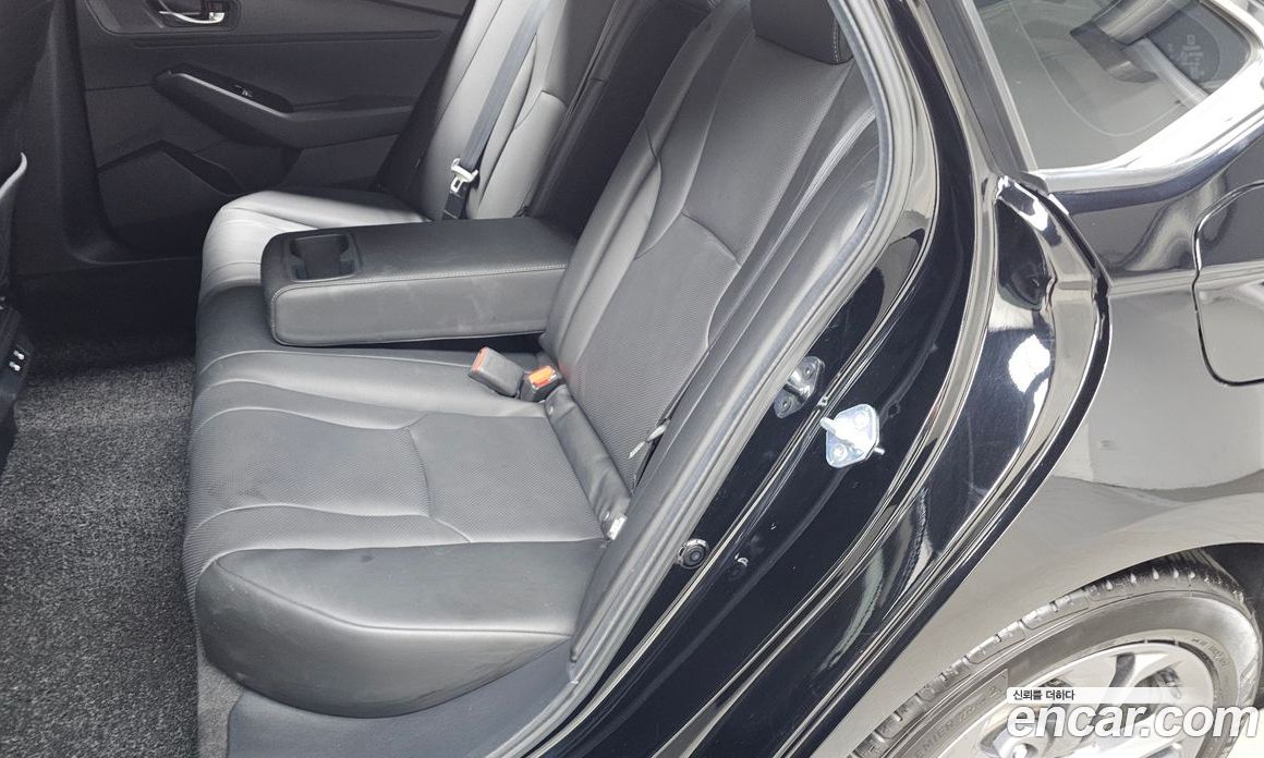 Honda Accord 11th Gen фото 17