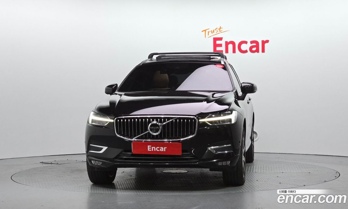 Volvo XC60 2nd Gen фото 3
