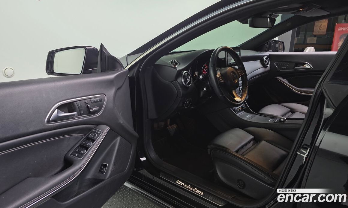 Mercedes-Benz CLA-Class C117 фото 10