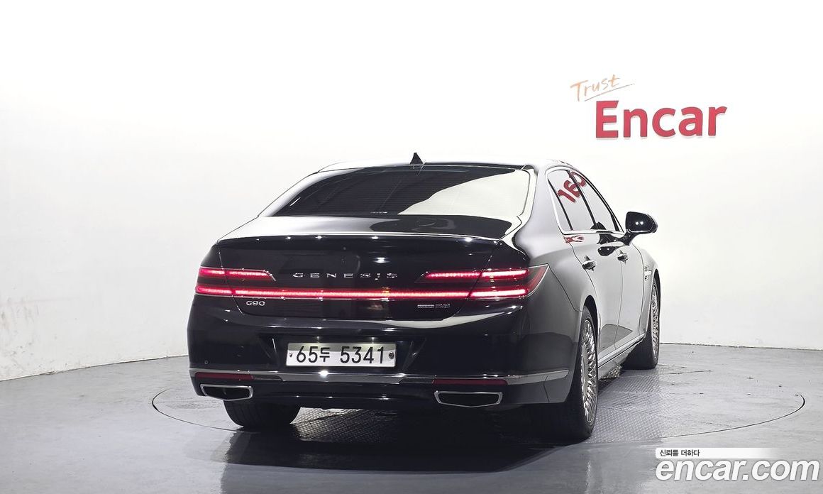 Genesis G90 фото 4