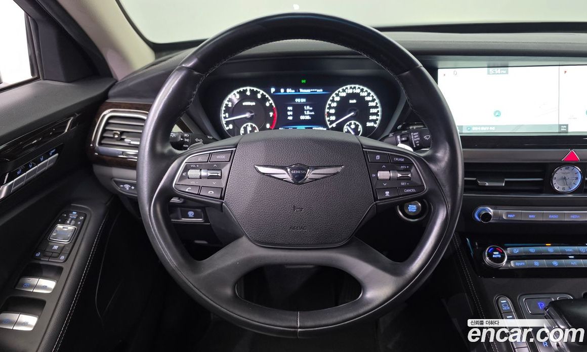 Genesis G90 фото 14