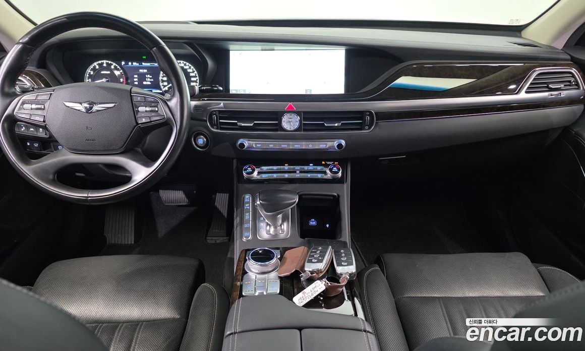 Genesis G90 фото 27