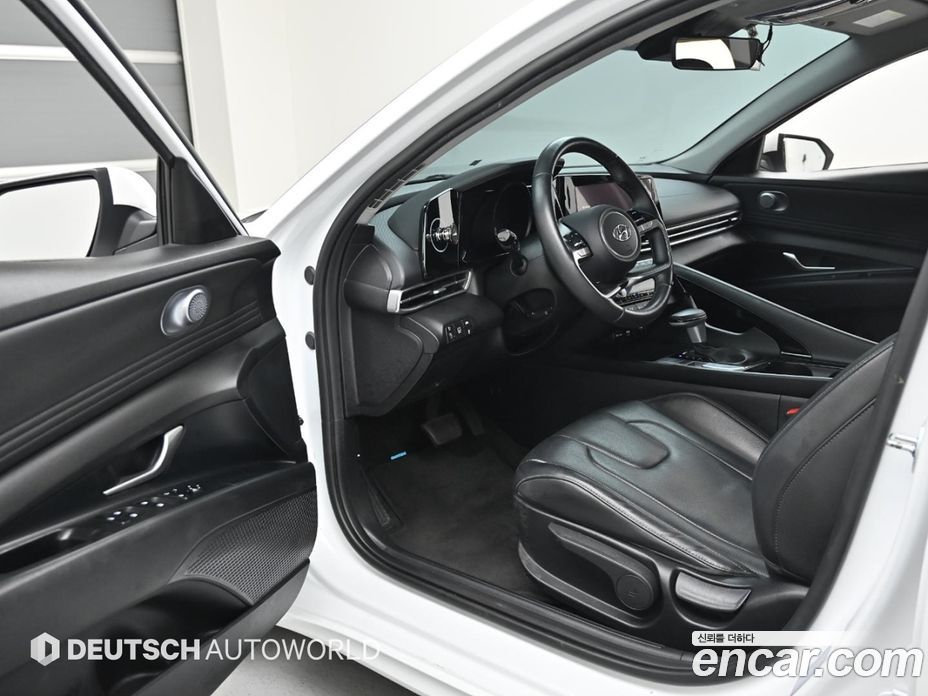 Hyundai Avante Hybrid (CN7) фото 16