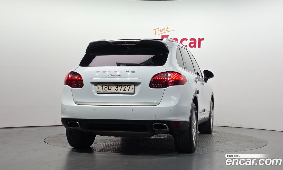 Porsche Cayenne 2nd Gen фото 4
