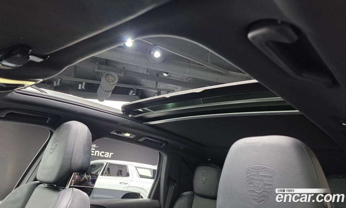 Porsche Cayenne 2nd Gen фото 15