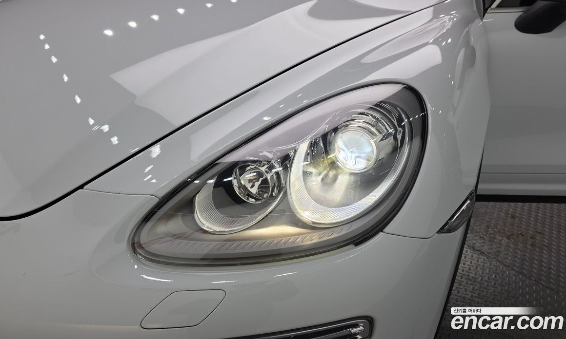 Porsche Cayenne 2nd Gen фото 22