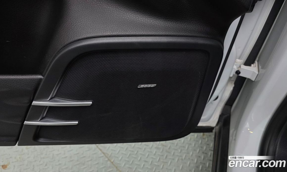 Porsche Cayenne 2nd Gen фото 29