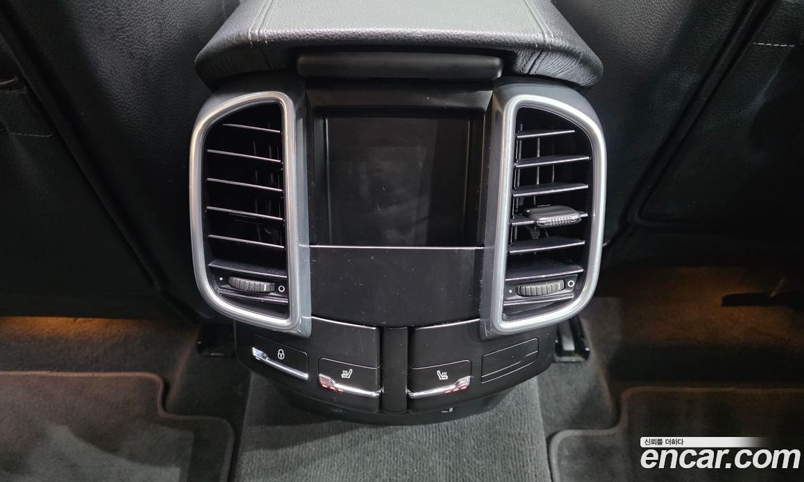 Porsche Cayenne 2nd Gen фото 30