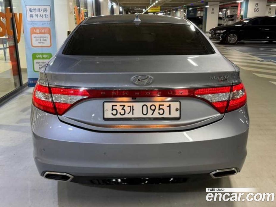 Hyundai Grandeur (HG) фото 5