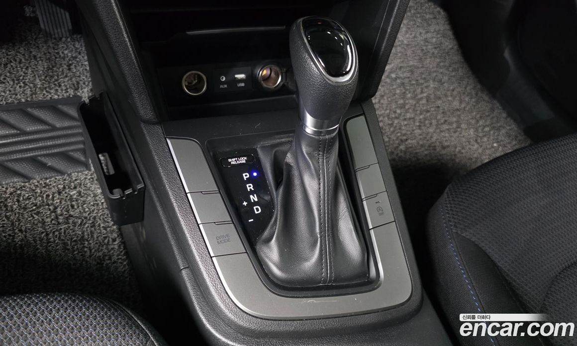 Hyundai Avante (AD) 6th Gen фото 9