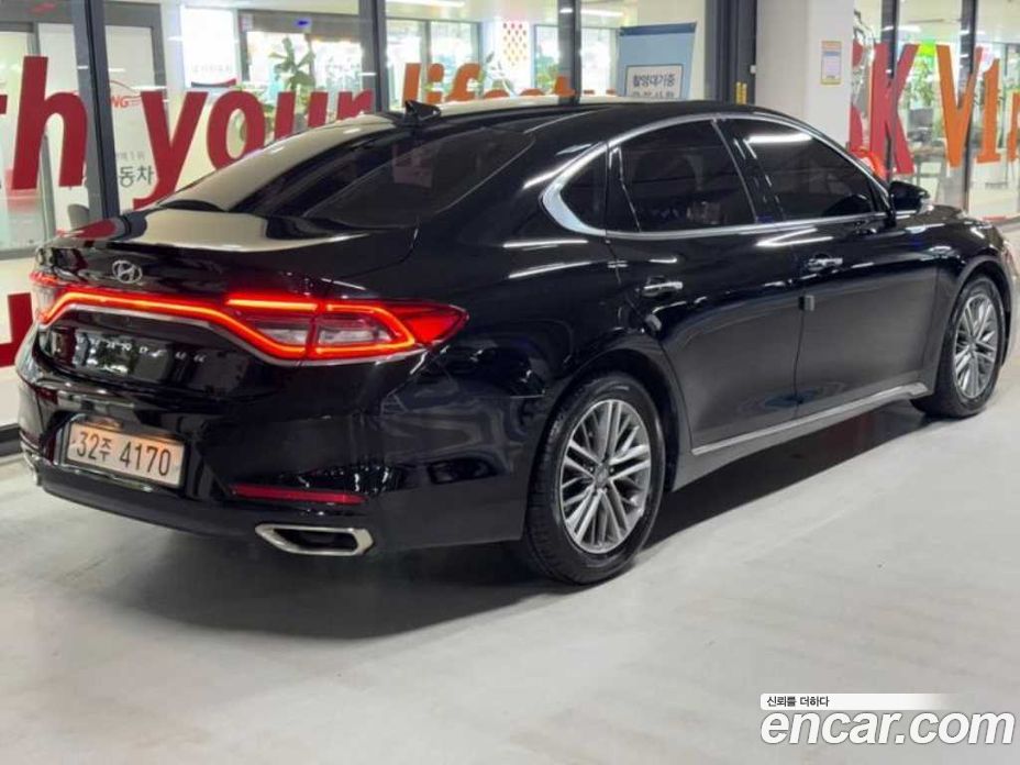 Hyundai Grandeur (IG) 6th Gen фото 4