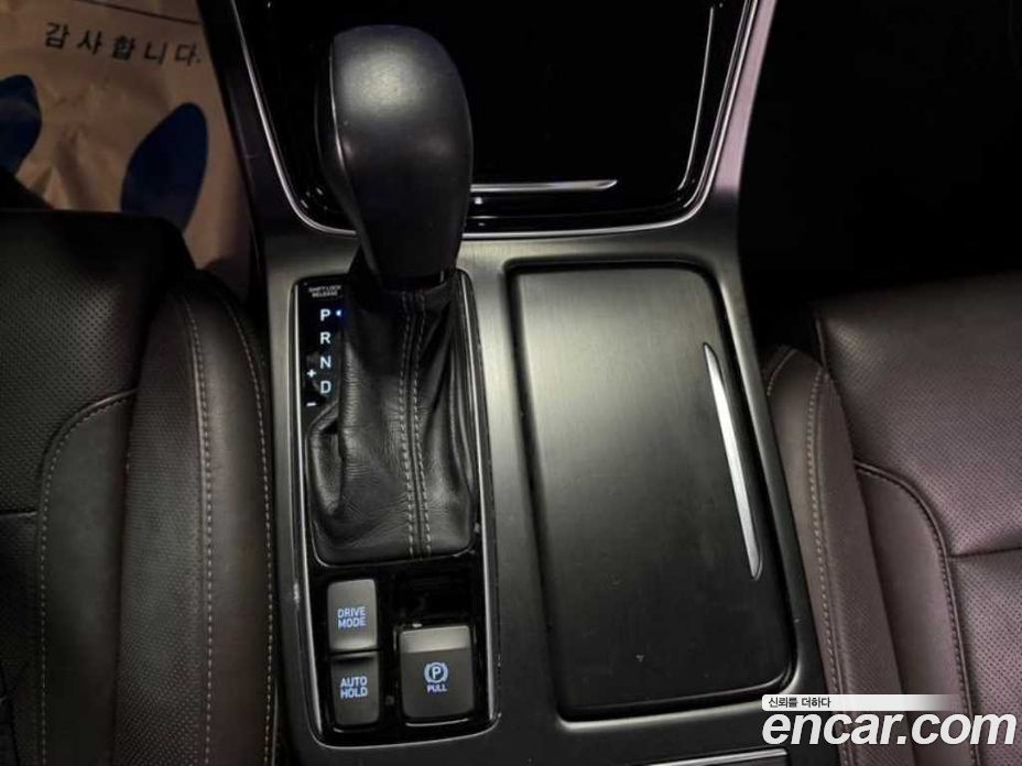 Hyundai Grandeur (IG) 6th Gen фото 12