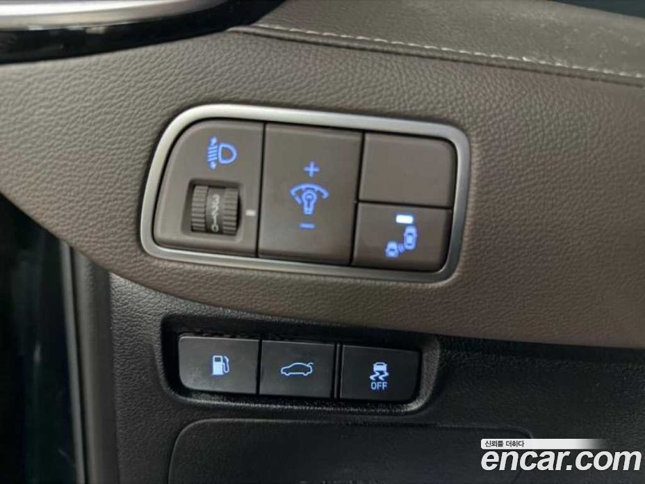 Hyundai Grandeur (IG) 6th Gen фото 16