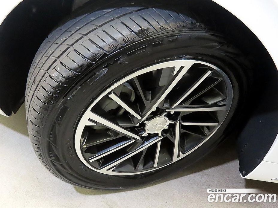 Hyundai Grandeur (IG) 6th Gen Restyling фото 5