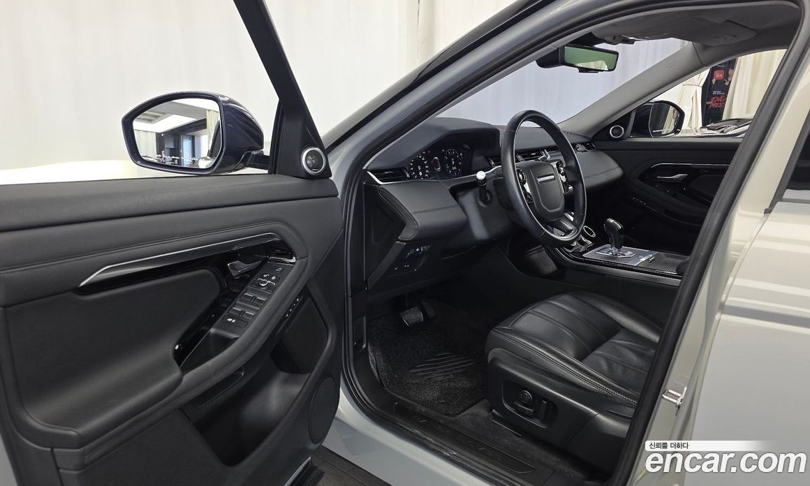 Land Rover Range Rover Evoque 2nd Gen фото 10